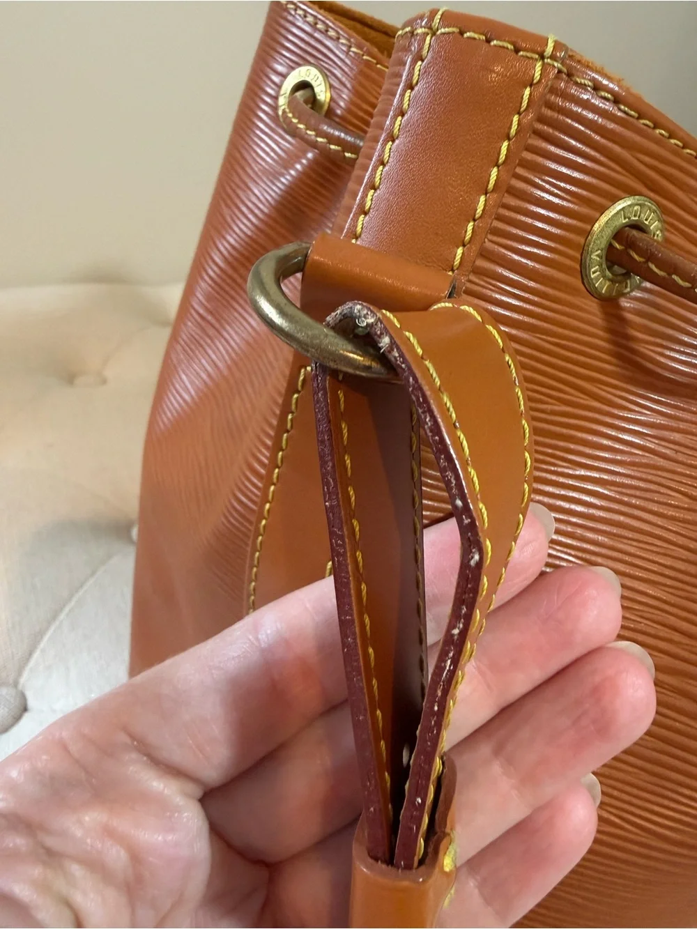 Louis Vuitton Epi Petite Noe Drawstring Shoulder Bag Cipango Gold